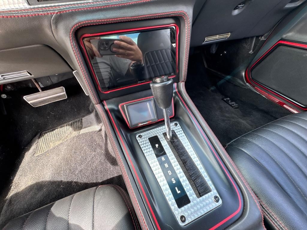 Pontiac-TRANS-AM-Built-6.0-4-link-TMI-interior-Wilwood-1979-5