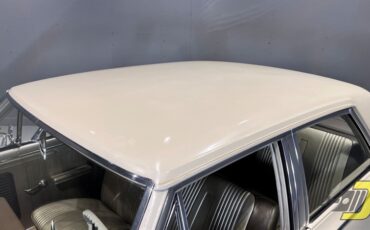 Pontiac-Tempest-1965-Sedan-22