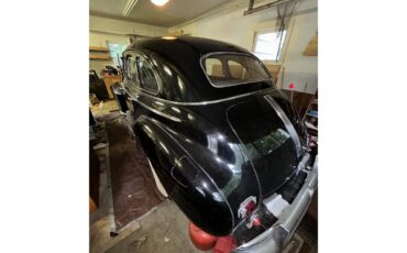 Pontiac-Torpedo-1941-Black-Tan-10