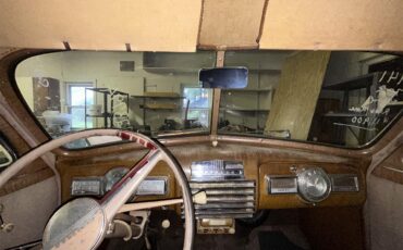 Pontiac-Torpedo-1941-Black-Tan-11