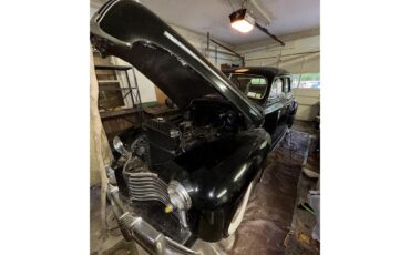 Pontiac-Torpedo-1941-Black-Tan-3