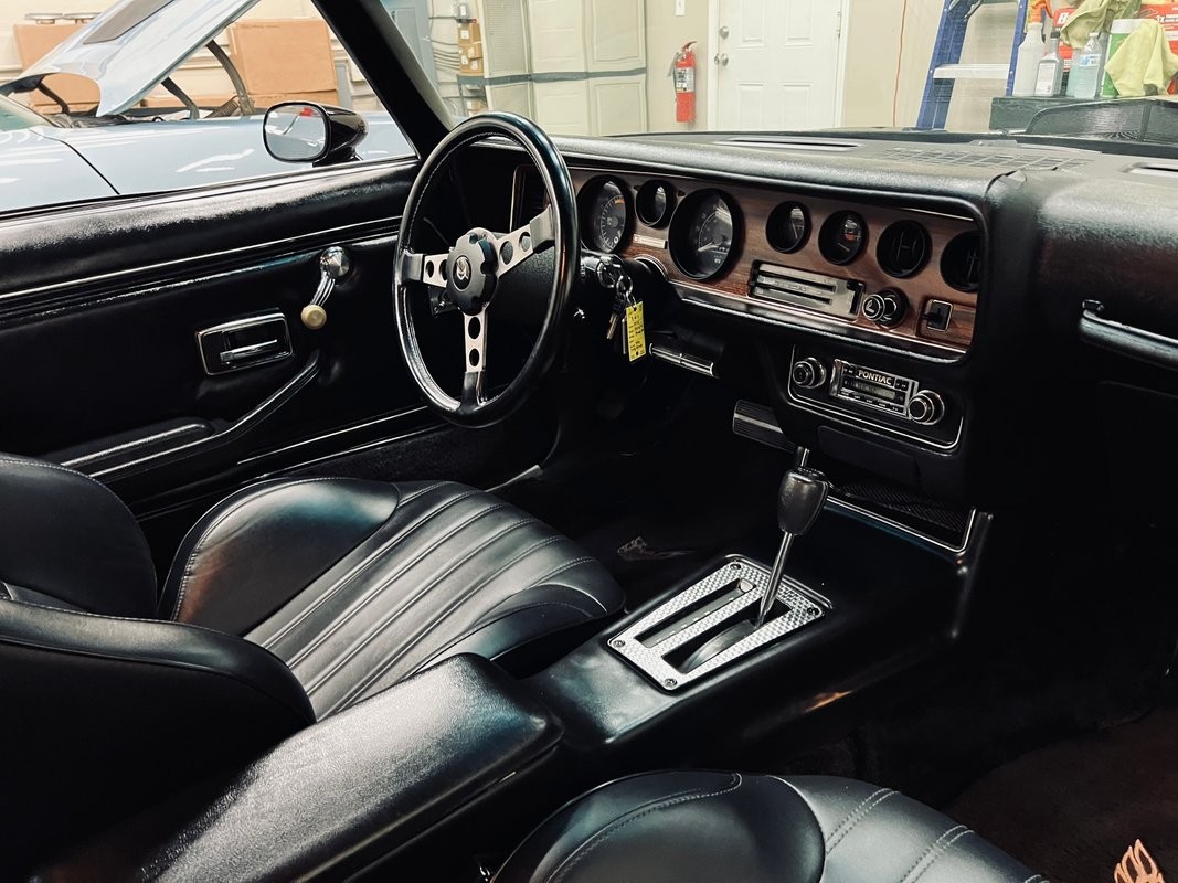 Pontiac-Trans-Am-1978-Coupe-18