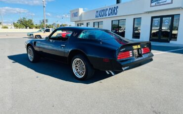 Pontiac-Trans-Am-1978-Coupe-2
