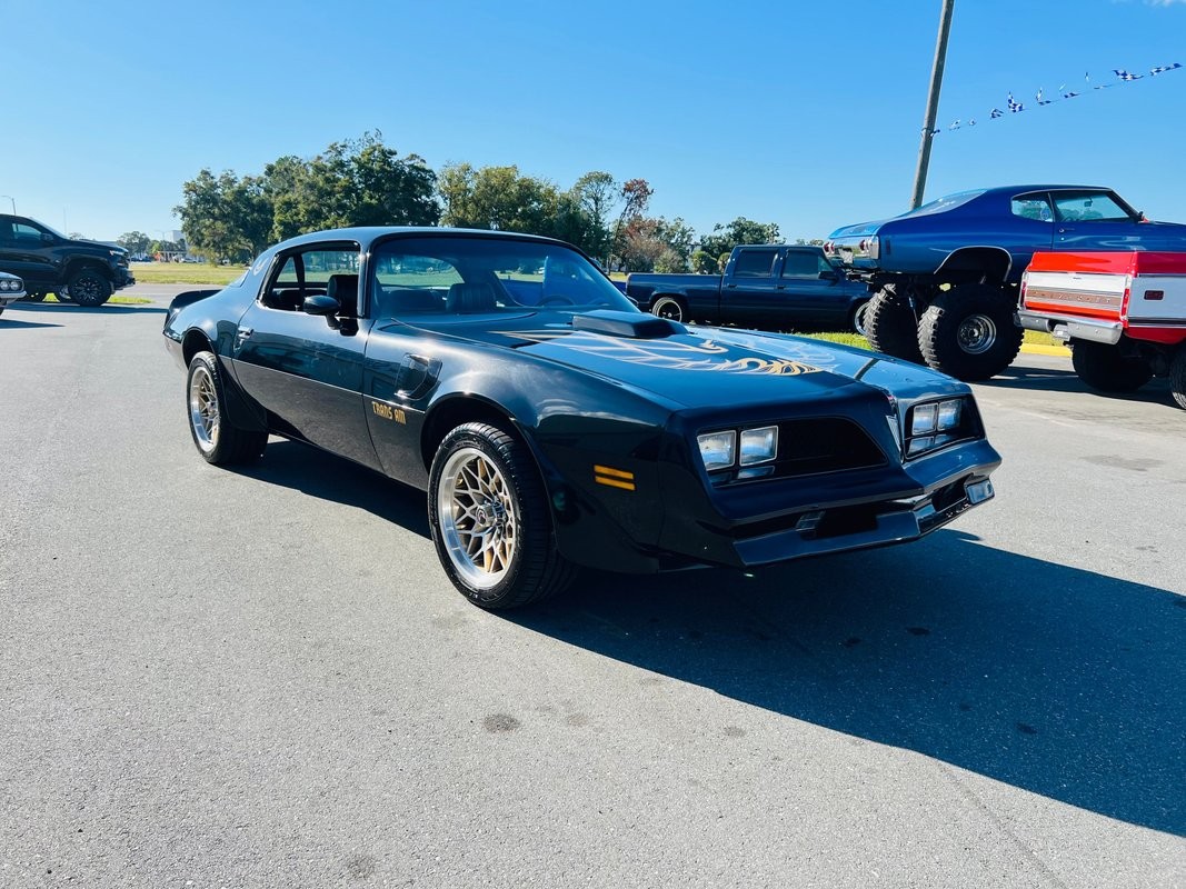 Pontiac-Trans-Am-1978-Coupe-6