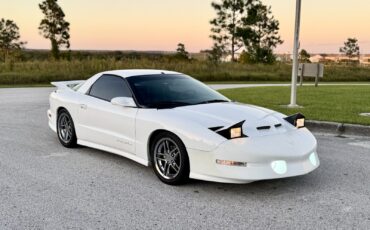 Pontiac-Trans-Am-1996