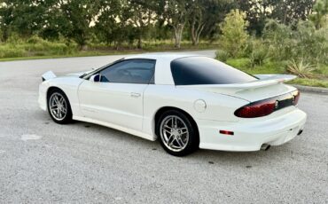 Pontiac-Trans-Am-1996-4