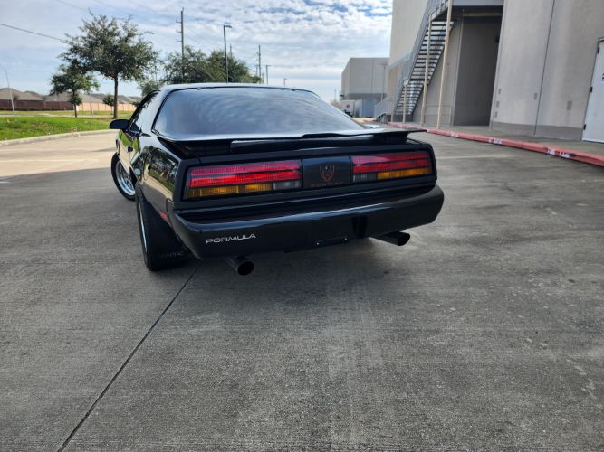 Pontiac-Trans-am-1991-41
