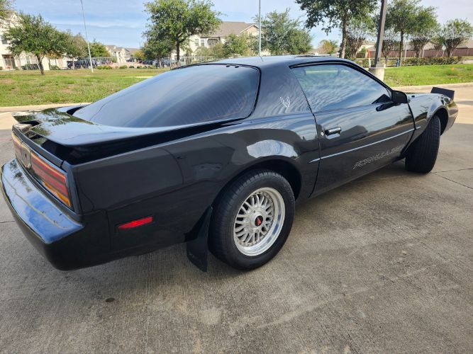 Pontiac-Trans-am-1991-42
