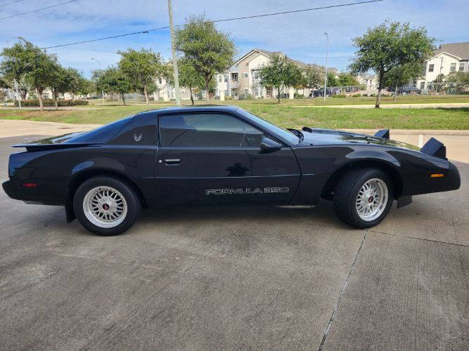 Pontiac-Trans-am-1991-43