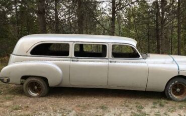 Pontiac-ambulance-1950-1