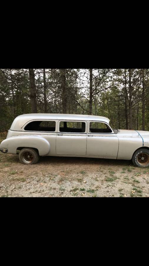 Pontiac-ambulance-1950-1