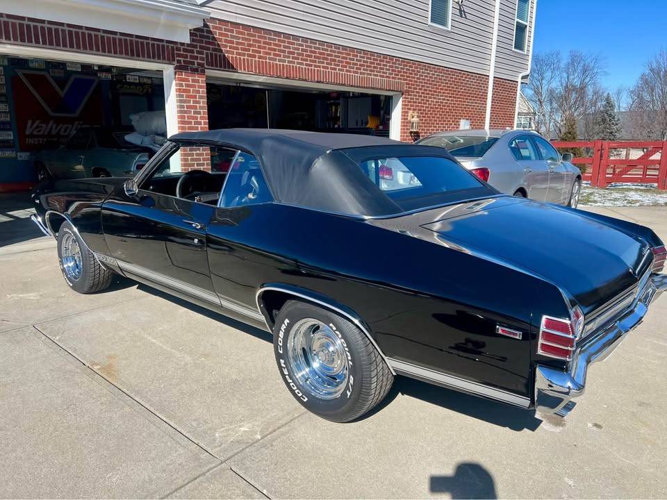 Pontiac-beaumont-1969-black-11