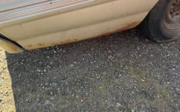 Pontiac-bonneville-1962-yellow-11