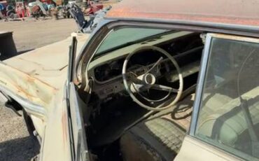Pontiac-bonneville-1962-yellow-9