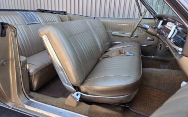 Pontiac-bonneville-1966-21