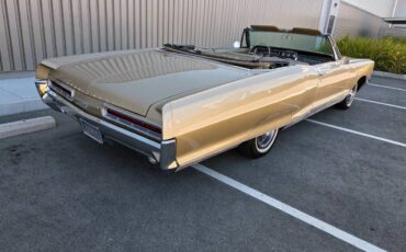 Pontiac-bonneville-1966-3
