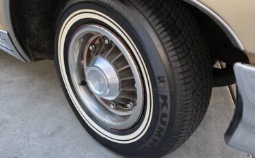 Pontiac-bonneville-1966-7
