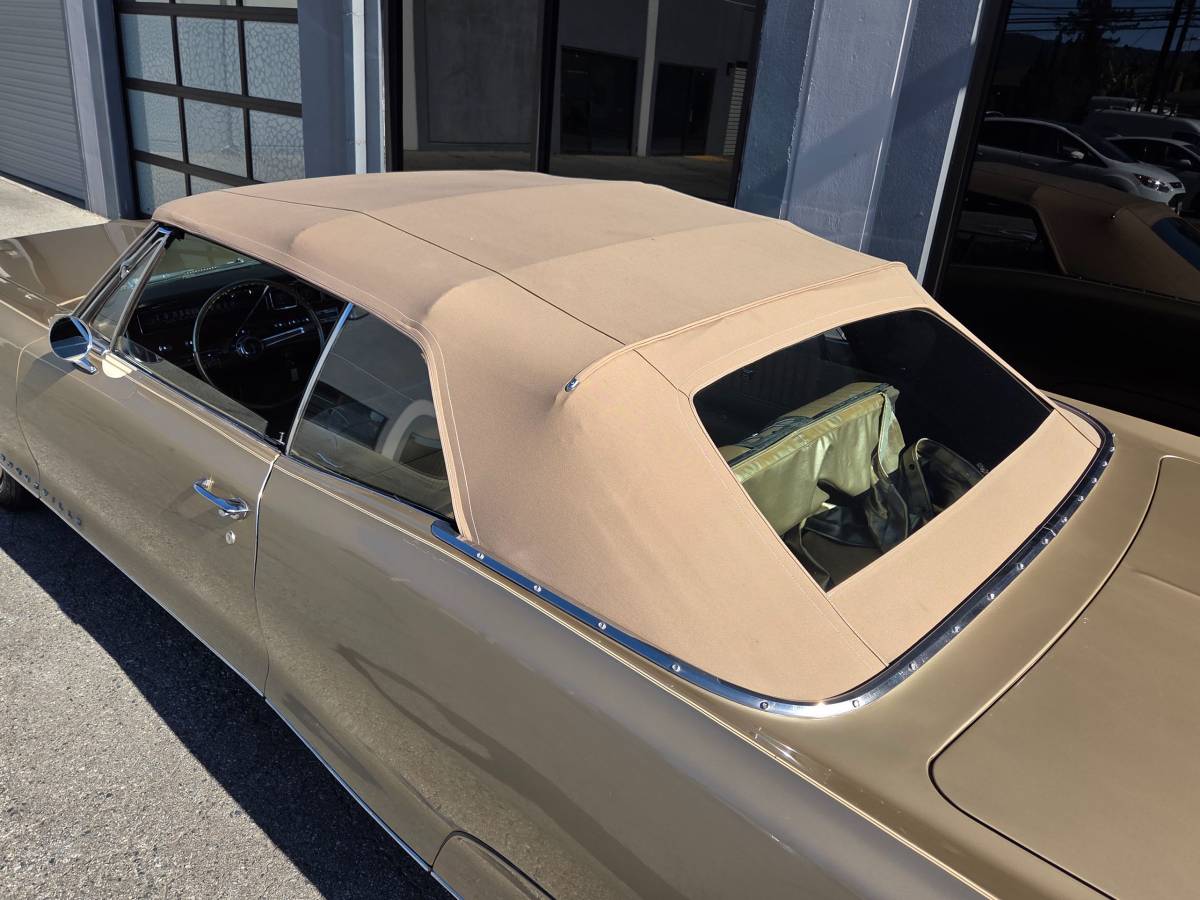 Pontiac-bonneville-1966-8