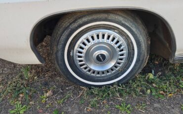 Pontiac-bonneville-1967-white-18