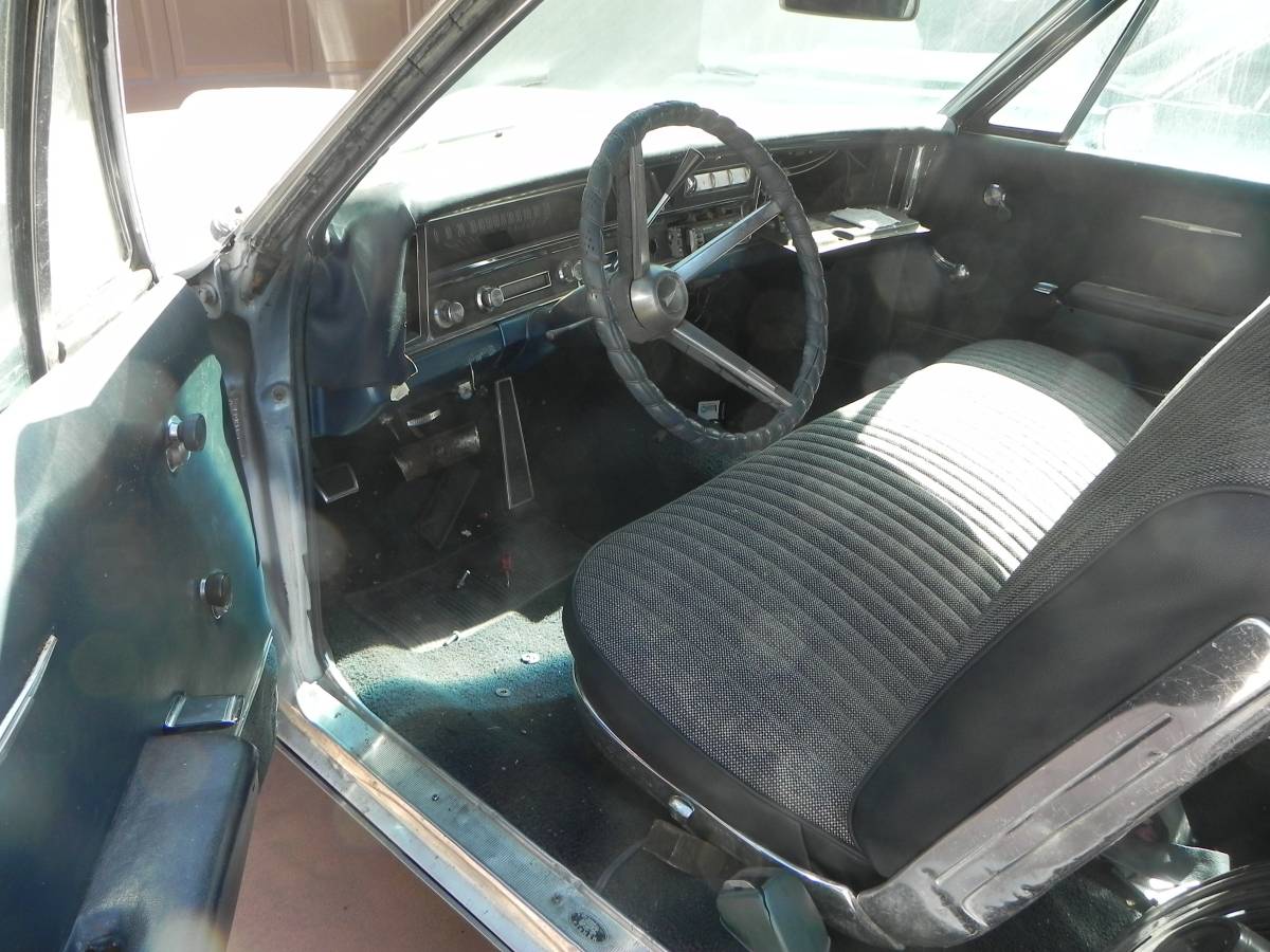 Pontiac-bonneville-1967-white-3