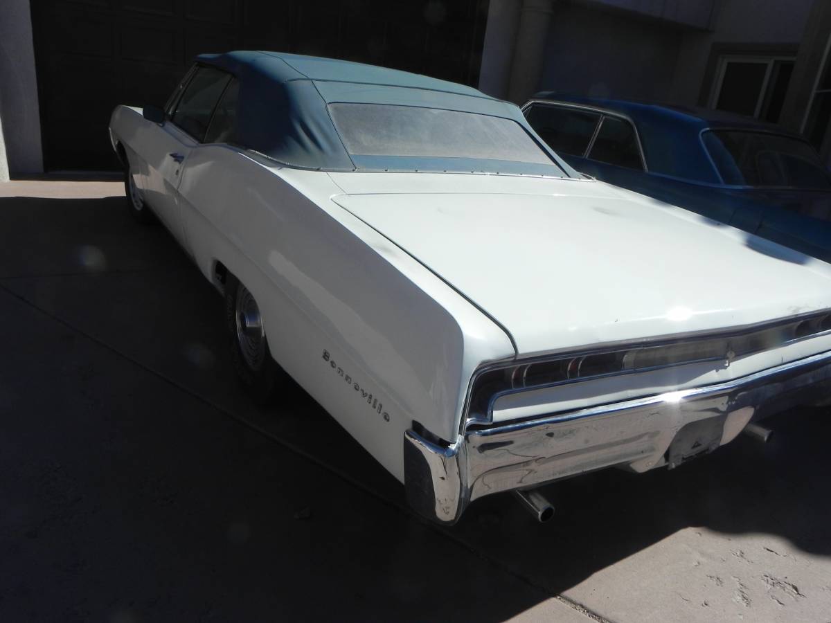 Pontiac-bonneville-1967-white-5