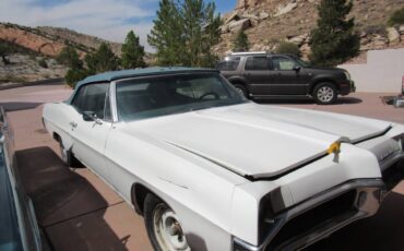 Pontiac-bonneville.-1967-white-2