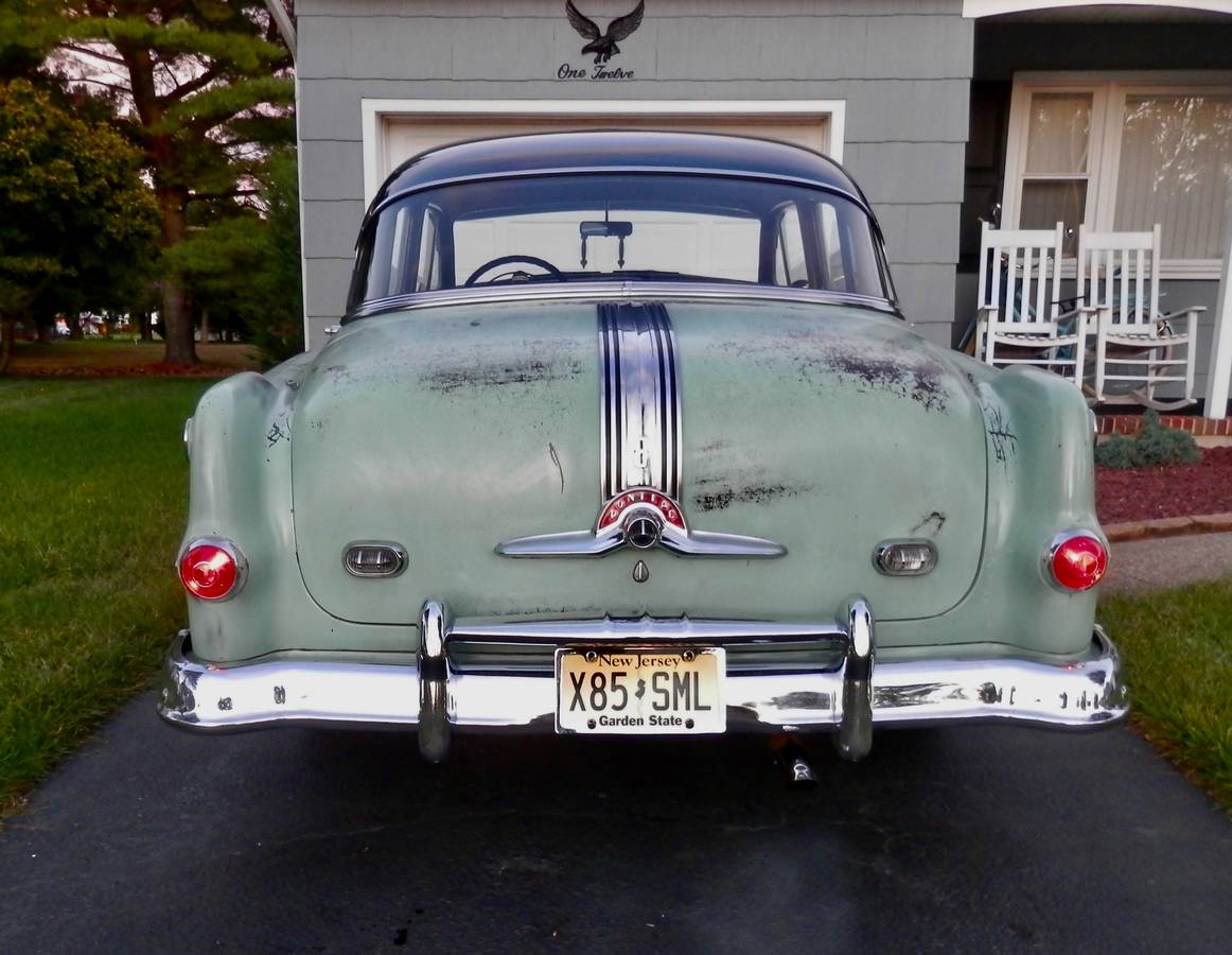 Pontiac-chieftain-1953-green-17