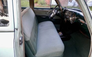 Pontiac-chieftain-1953-green-6