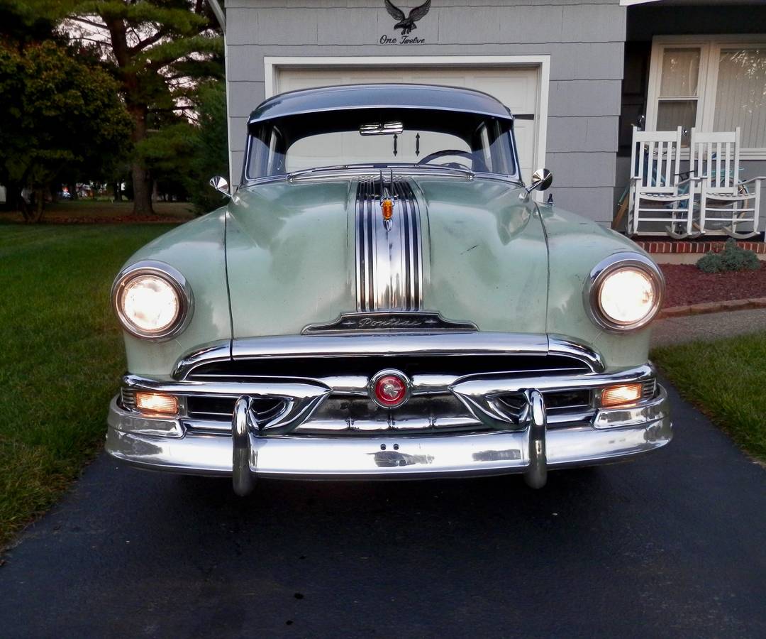 Pontiac-chieftain-1953-green-8