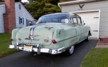 Pontiac-chieftain-1953-green-9