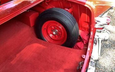 Pontiac-chieftain-1957-red-5