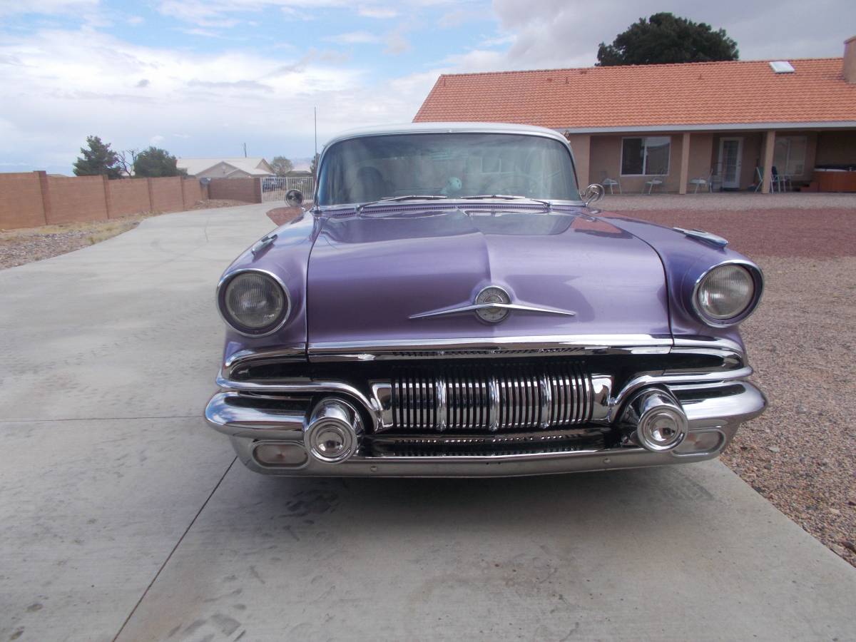 Pontiac-chieftan-1957-purple