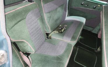 Pontiac-chieftan-wagon-1956-green-3