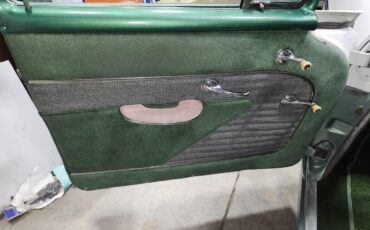 Pontiac-chieftan-wagon-1956-green-5