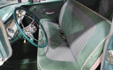 Pontiac-chieftan-wagon-1956-green-6