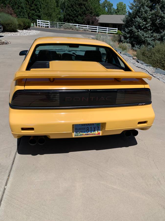 Pontiac-fiero-gt-1988-15