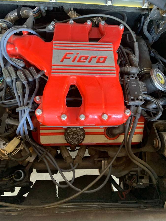 Pontiac-fiero-gt-1988-27