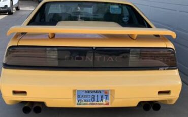 Pontiac-fiero-gt-1988-3
