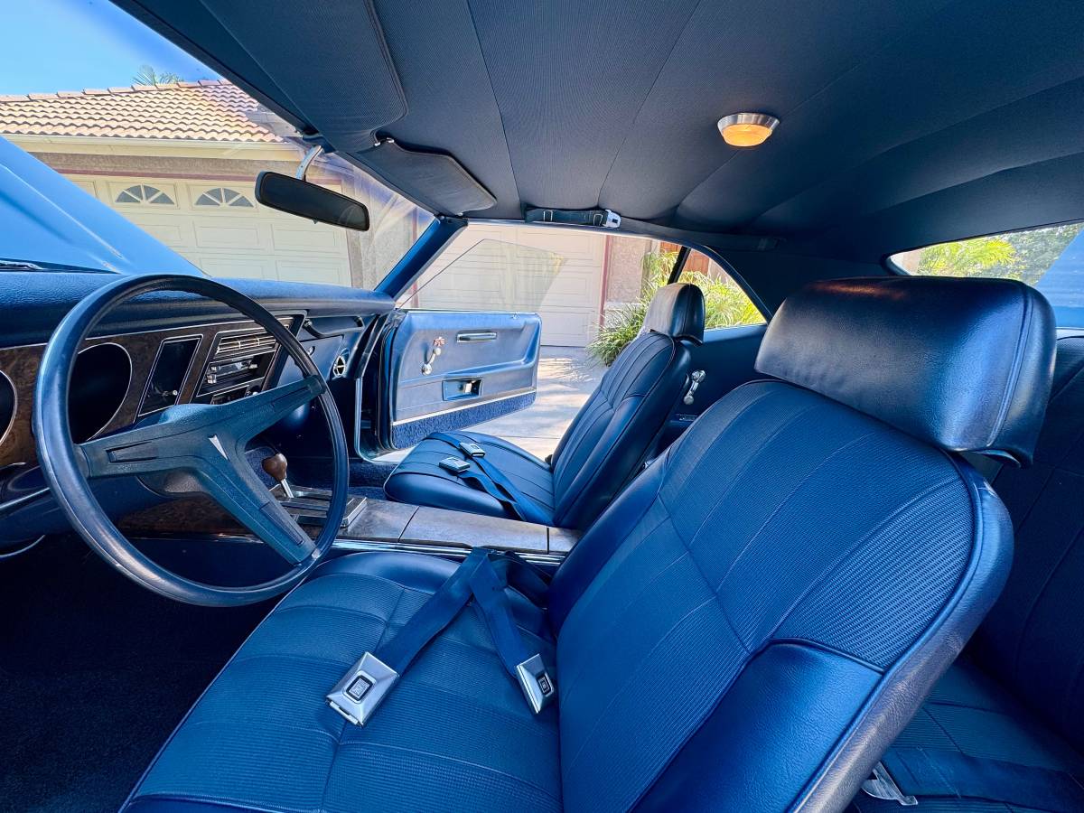 Pontiac-firebird-1969-blue-23