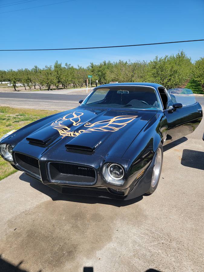 Pontiac-firebird-1972-black