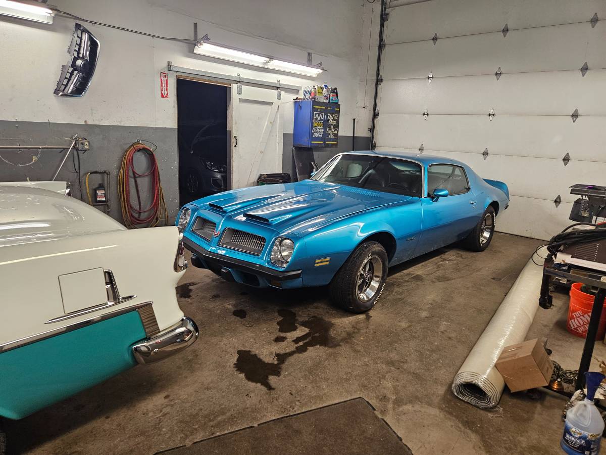 Pontiac-firebird-1974-2
