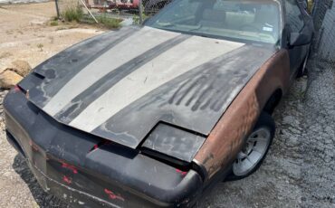 Pontiac-firebird-1986-black-1