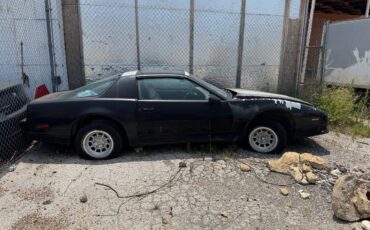 Pontiac-firebird-1986-black-3