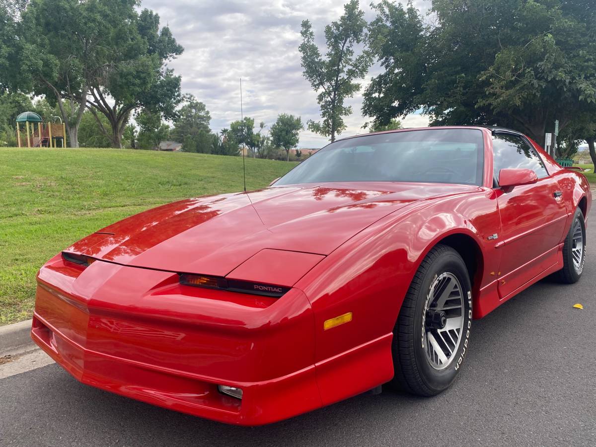 Pontiac-firebird-1989-red-1
