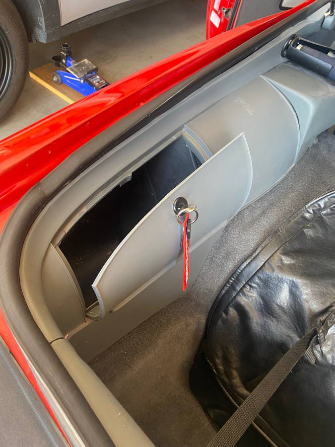 Pontiac-firebird-1989-red-17