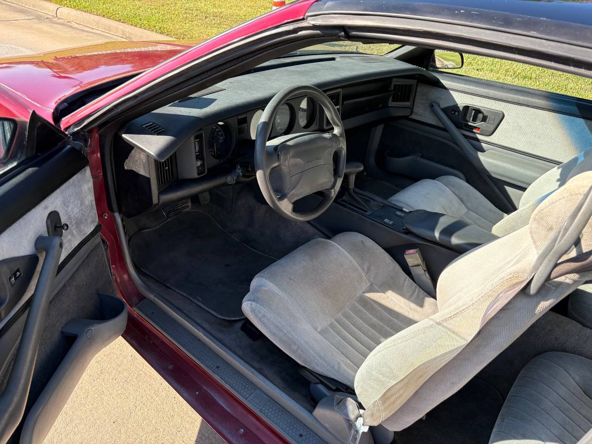 Pontiac-firebird-1991-7