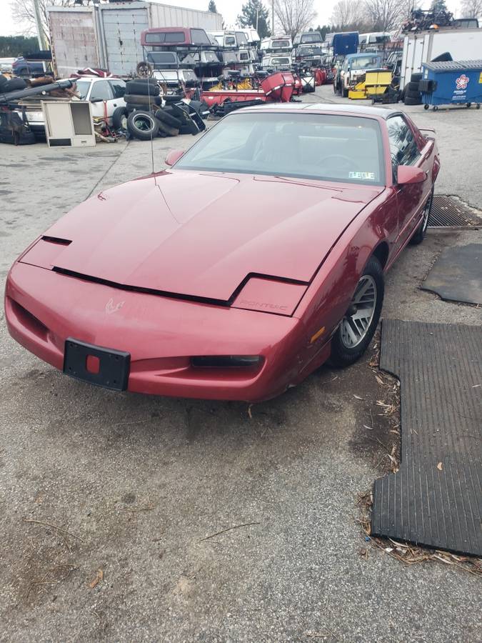Pontiac-firebird-1992-red-1
