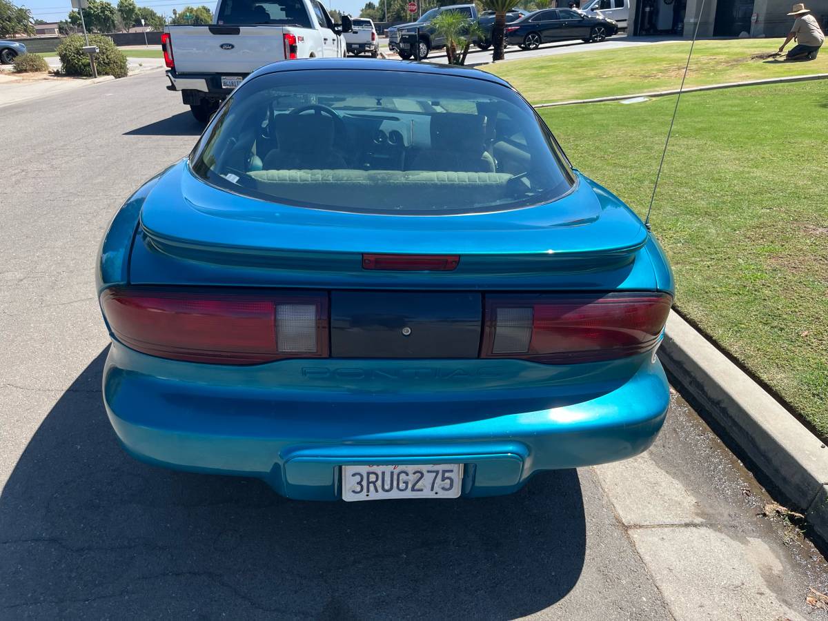 Pontiac-firebird-1996-blue-1