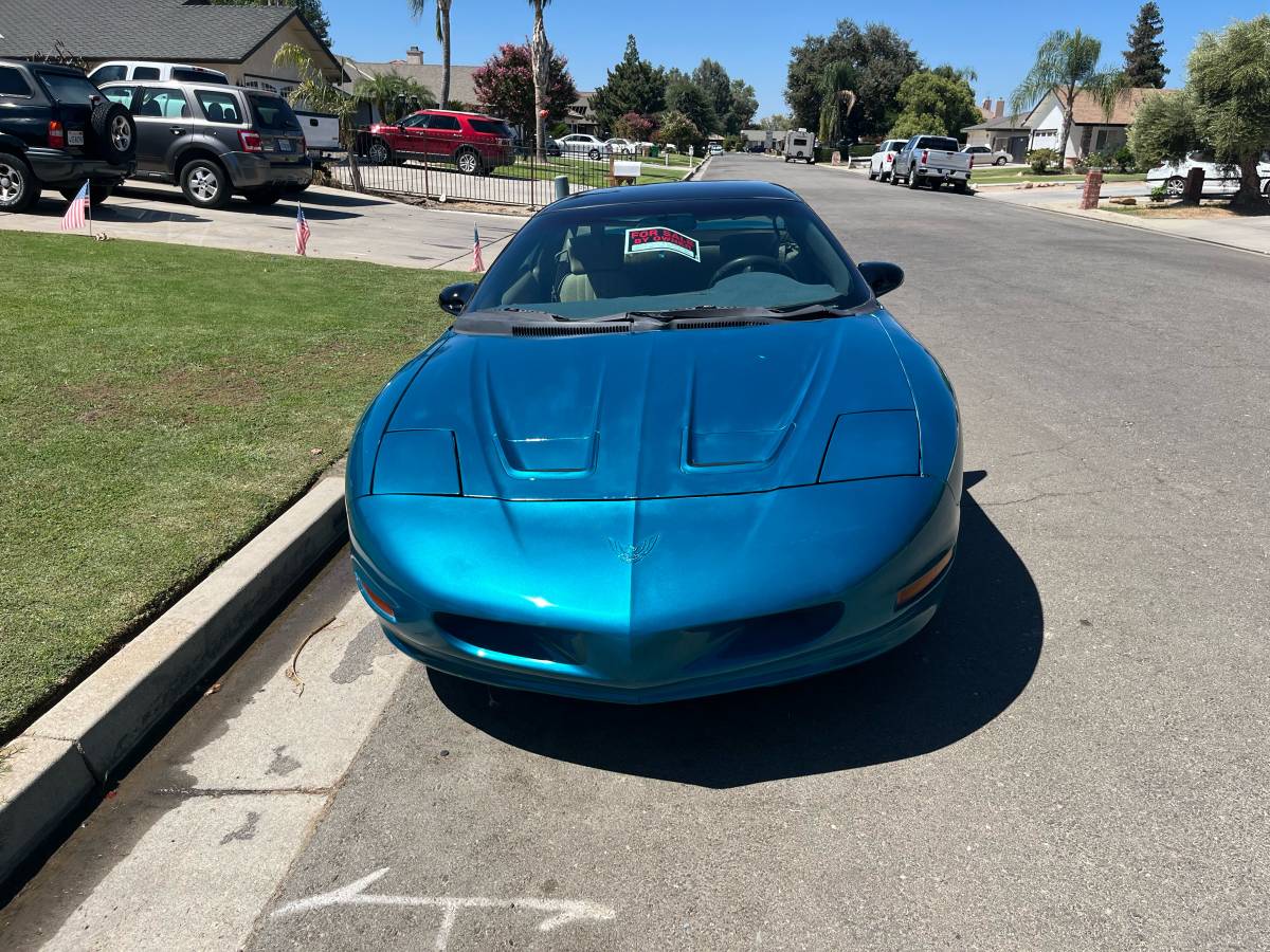 Pontiac-firebird-1996-blue-3