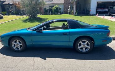 Pontiac-firebird-1996-blue